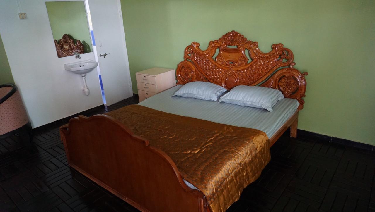 Sona Villa, The Lake Chalet Kudal エクステリア 写真
